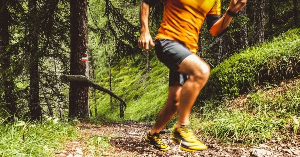 A man running after recovering fast with regenerative therapy